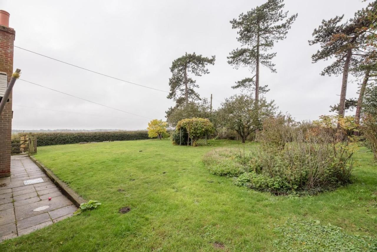 46 Ivy Cottage, Easton وودبريدج المظهر الخارجي الصورة